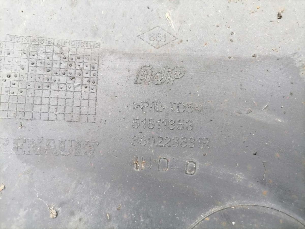 Renault Twingo 2 Bj.2014 originla Stoßstange Stossfänger hinten NV676 schwarz Facelift